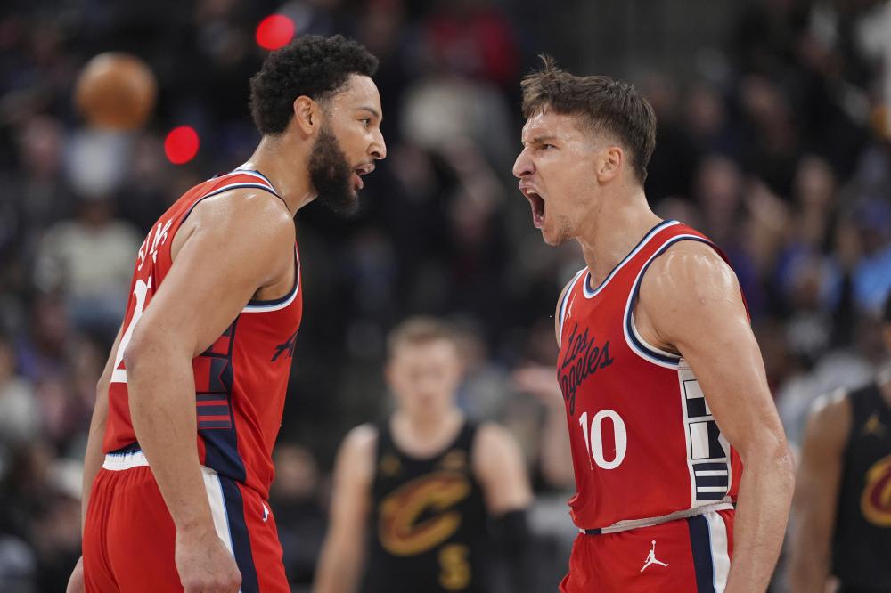 不难发现他 不难发现他