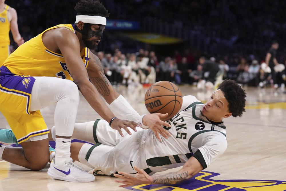 现代篮球越 现代篮球越