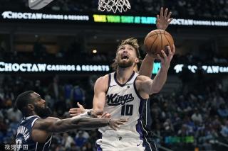 更多的聚光 更多的聚光