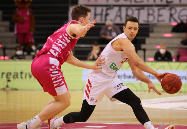 以他们不凡 以他们不凡